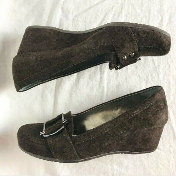 Marc Fisher Women's 7M Brown Faux Suede Leather Low Wedge Heel Shoes With Buckle - Picture 4 of 11